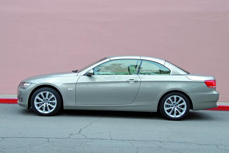  BMW 3-Series Convertible 2007 года  (фото 78 из 239)